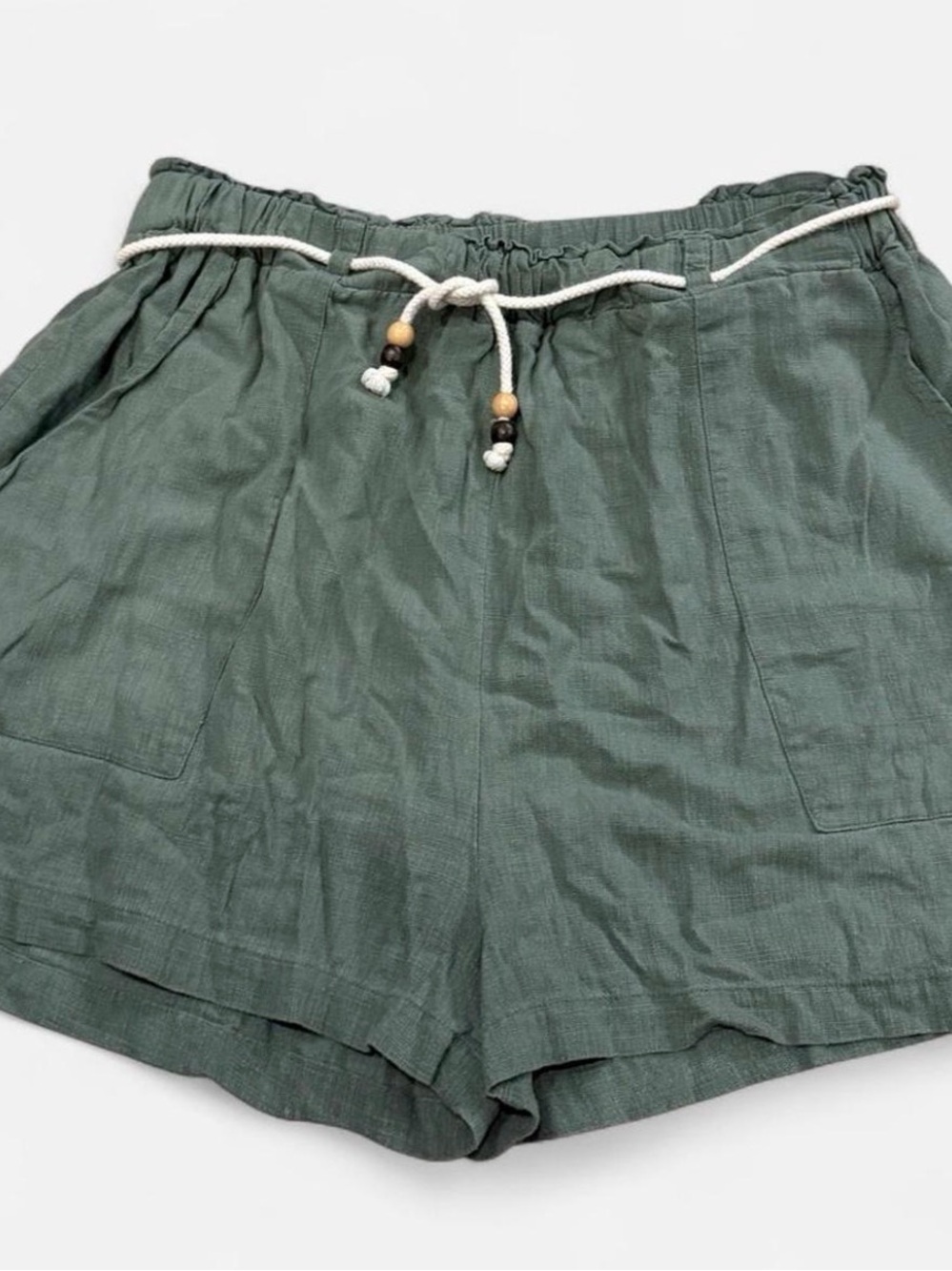 Doe & Rae Olive Drawstring Linen-Blend Shorts